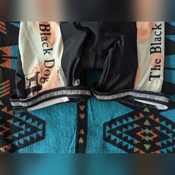 The Black Dog padded Cycling Biking shorts - Picture 3 of 9